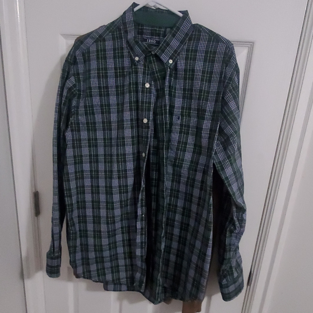 Izod long sleeve dress shirt